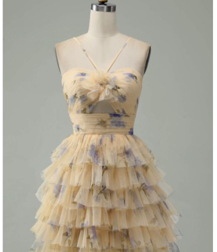 Captura de pantalla 2025-12-10 000027 Vestido amarillo con tul