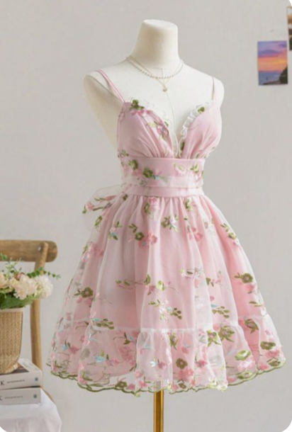 Vestido floral con tul